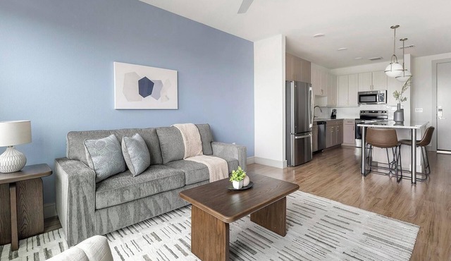 Landing | Amazing 1BD, Gym, Clubhouse