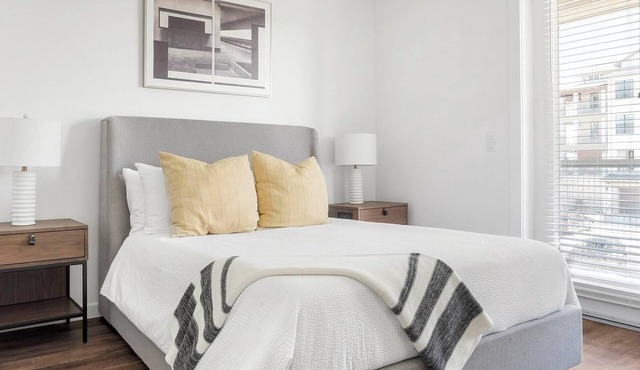 Landing | Amazing 1BD, Pool, Clubhouse