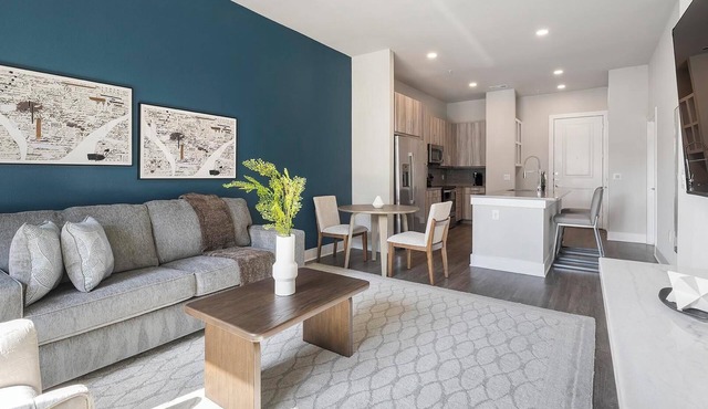 Landing | Amazing 1BD, Pool, Courtyard
