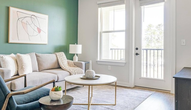 Landing | Amazing 1BD, Pool, Yoga Studio