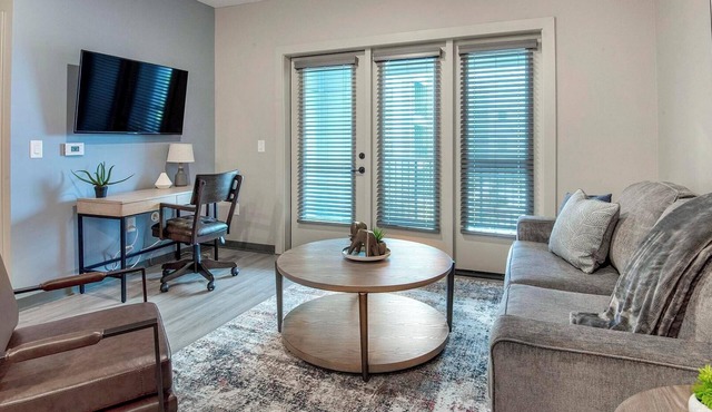 Landing | Amazing 1BD, Rooftop Lounge, Gym