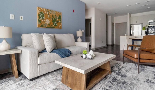 Landing | Amazing 1BD, Rooftop Lounge, Yoga Studio