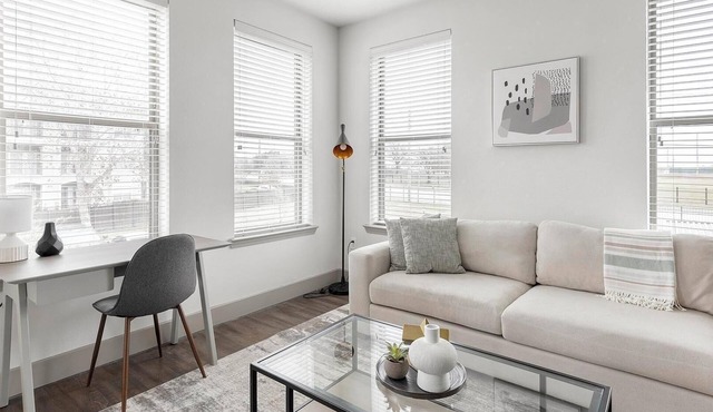 Landing | Amazing 1BD, Clubhouse, Gym