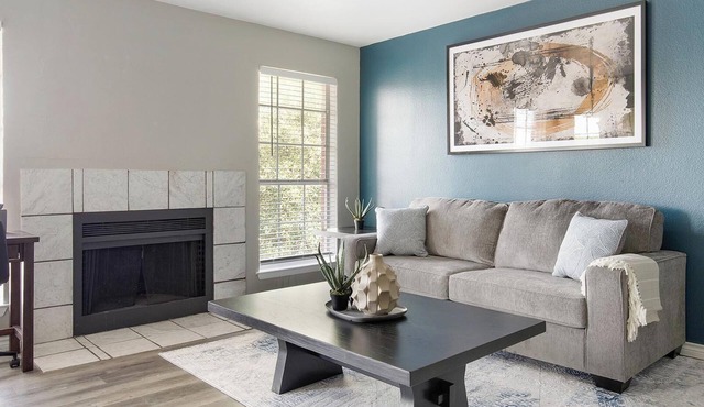 Landing | Amazing 1BD, Clubhouse, Pool