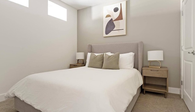 Landing | Amazing 1BD, Yoga Studio, Gym