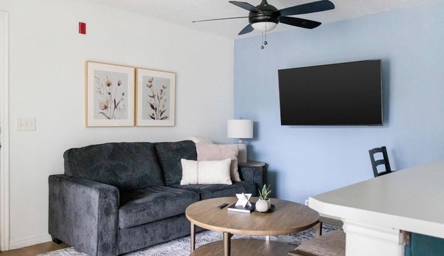 Landing | Amazing 2BD, Clubhouse, Game Room