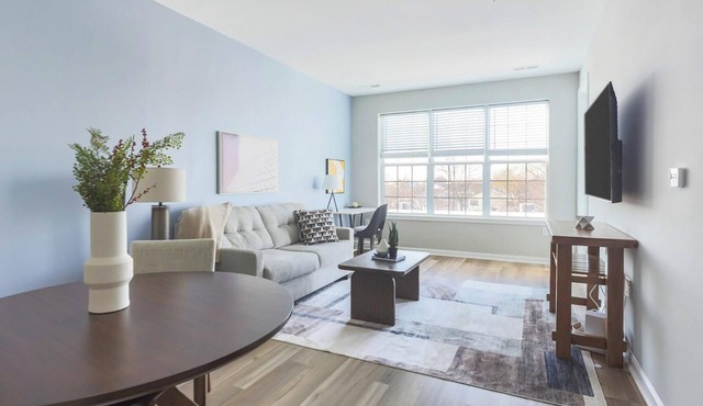 Landing | Amazing 2BD, Gym, Tennis Court