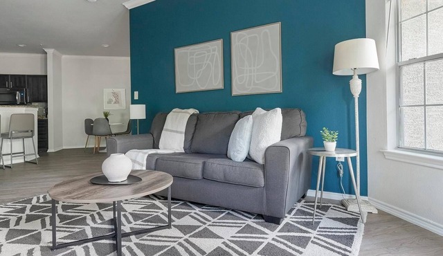 Landing | Amazing 2BD in Bee Cave