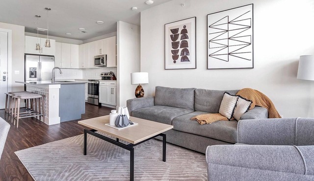 Landing | Amazing 2BD, Clubhouse, Pool