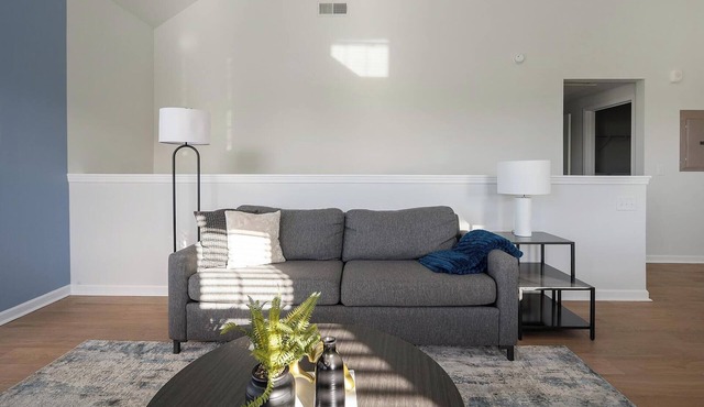 Landing | Amazing 1BD, Gym, Clubhouse