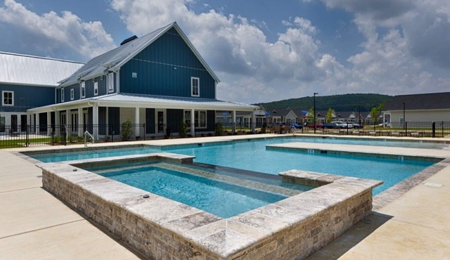 Landing Apartments at Oak Grove Dairy