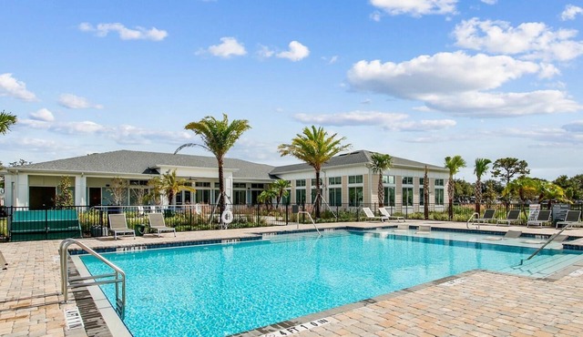 Landing Apartments in Brevard County - Palm Bay