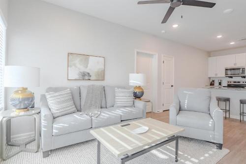 Landing Apartments - Whispering Pointe Apartments