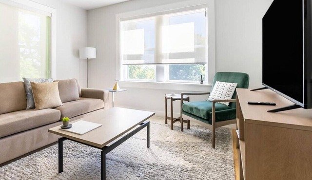 Landing at 123 Highland Ave - 1 Bedroom in Winter Hill