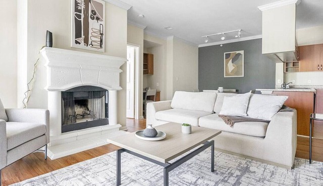 Landing at Bexley at Triangle Park - 2 Bedrooms in Downtown Cary