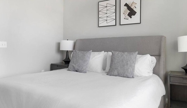 Landing at Blu on Farrington - 2 Bedrooms in Woodland Acres