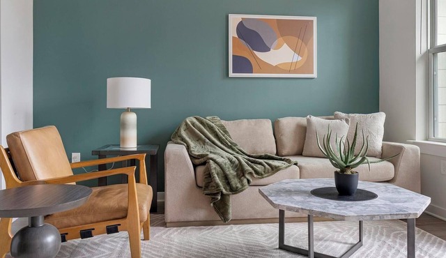 Landing at Cadence Sugar Hill - 1 Bedroom in Su.