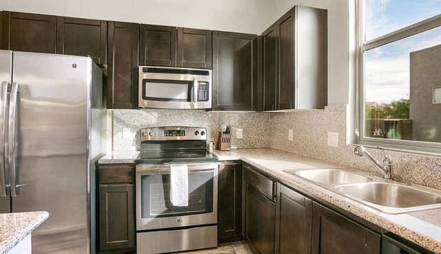 Landing at Franklin Park at Greenbelt Station - 2 Bedrooms in Greenbelt