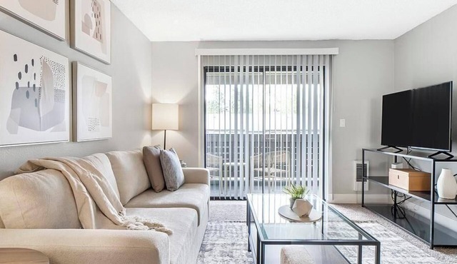 Landing at Grammercy - 2 Bedrooms in Downtown Renton