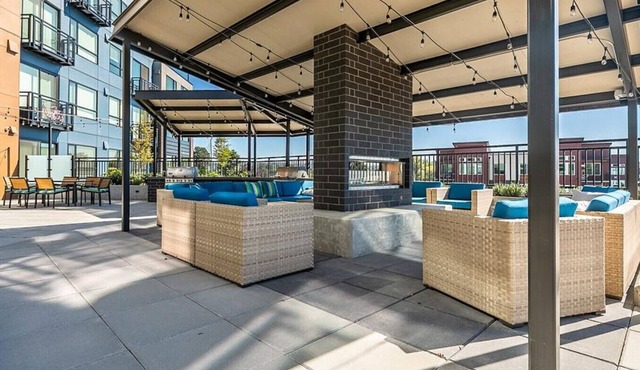 Landing at Kairos - 1 Bedroom in Downtown Kent