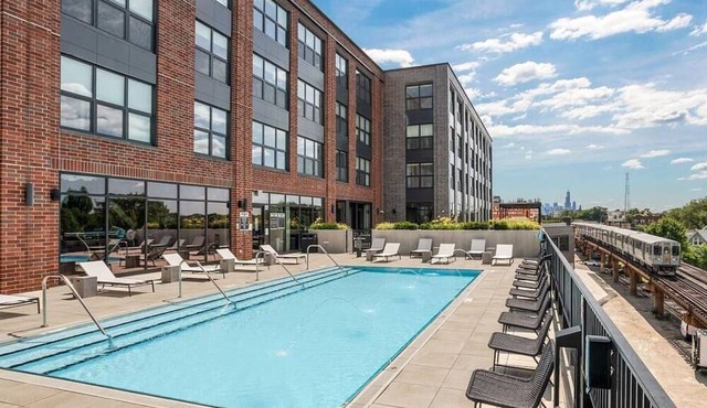 Landing at Logan Apartments - 1 Bedroom in Logan Square