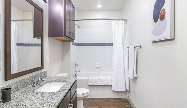 Landing at Madison at Westinghouse - 2 Bedrooms in Downtown Georgetown