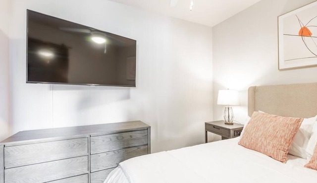Landing at Q21 - 1 Bedroom in Northwest Portland