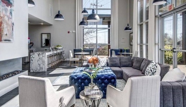 Landing at Republic at Alamo Heights - 2 Bedrooms in Uptown