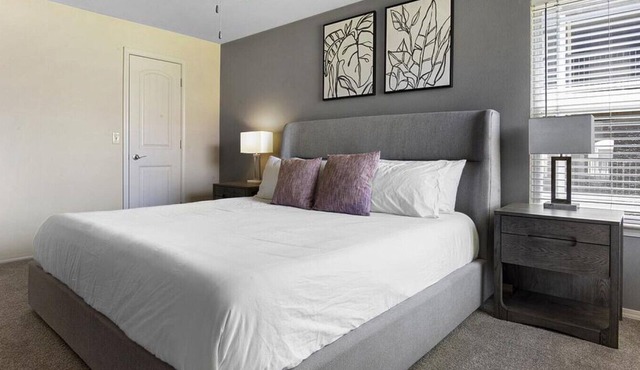 Landing at Scissortail Crossing - 1 Bedroom in Downtown Broken Arrow