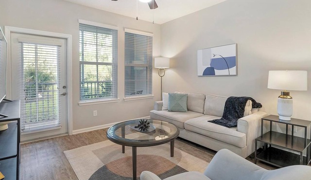 Landing at Soltair Cypress Creek - 1 Bedroom in.