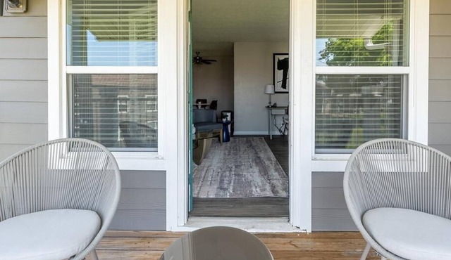 Landing at The Arbours of Hermitage - 1 Bedroom in Downtown Hermitage