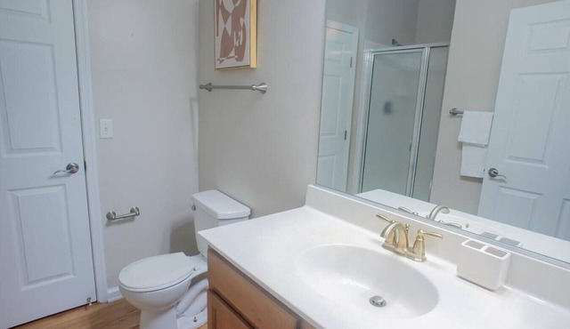 Landing at The Elms at Montjoy - 2 Bedrooms in Downtown Ellicott City