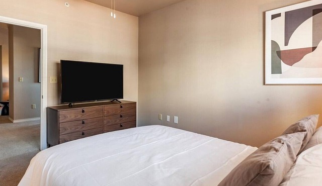 Landing at The Glen at Polo Park - 1 Bedroom in Downtown Bentonville