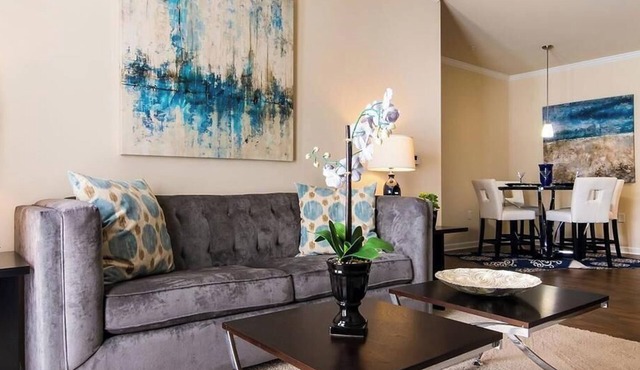Landing at The Pointe at Heritage - 1 Bedroom in Downtown Wake Forest
