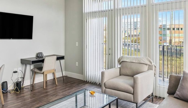 Landing at The Red Apartments - 2 Bedrooms in Madisonville