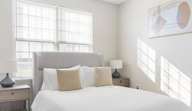Landing at The Green - 2 Bedrooms in South Columbus