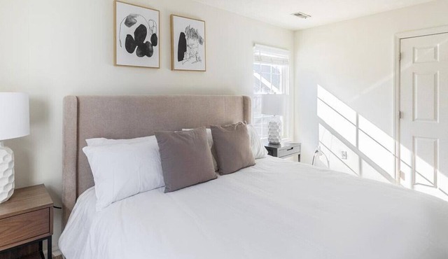 Landing at Village at Avon - 2 Bedrooms in Downtown Avon