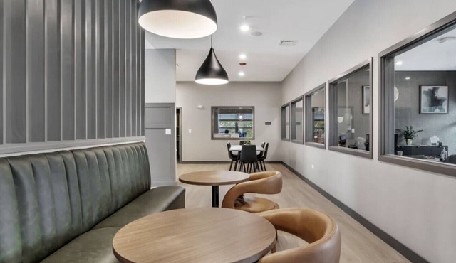 Landing at Willow Glen Lofts - 2 Bedrooms in Willow Springs