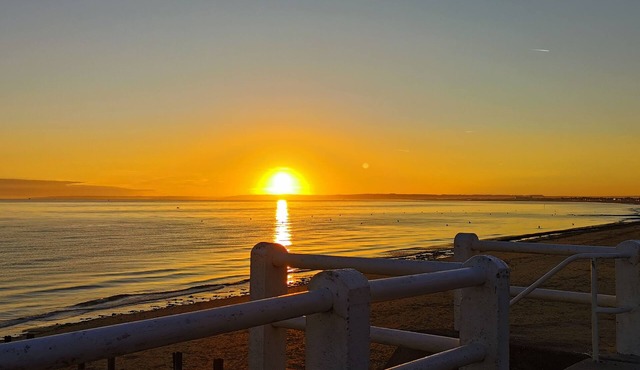 Landing beach "Sword Beach", seaside, wooden chalet with TANDEM.