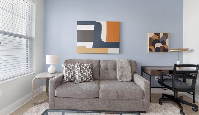 Landing | Beautiful 1BD, Gym, Courtyard