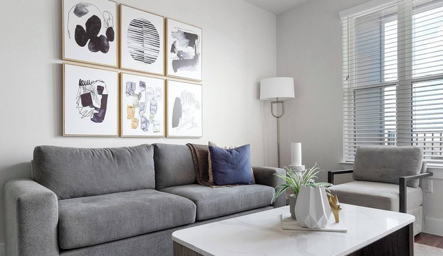 Landing | Beautiful 1BD, Yoga Studio, Pool