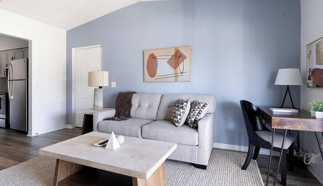 Landing | Beautiful 1BD, Gym, Clubhouse