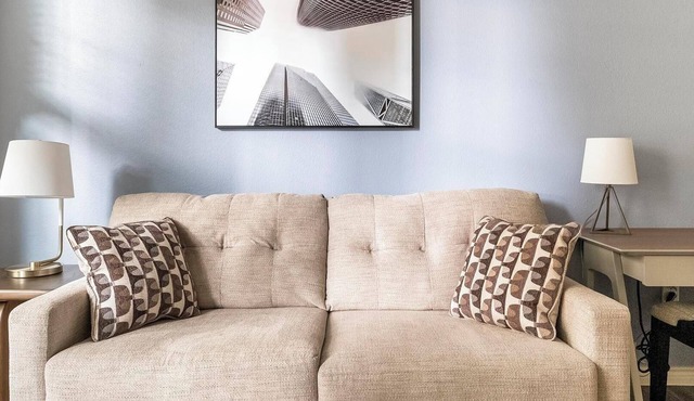 Landing | Beautiful 1BD, Clubhouse, Gym