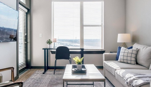 Landing | Beautiful 1BD, Clubhouse, Gym