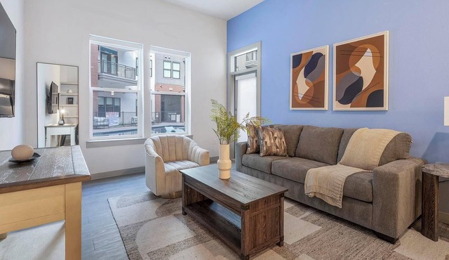Landing | Beautiful 1BD, Game Room, Gym