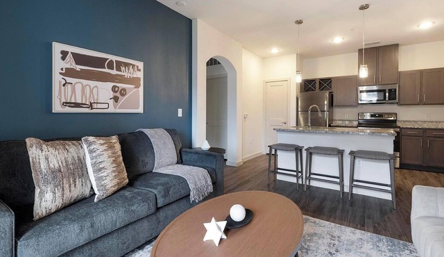 Landing | Beautiful 1BD, Game Room, Gym