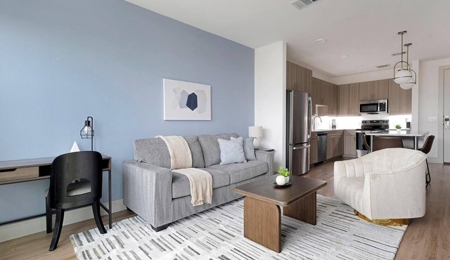 Landing | Beautiful 1BD, Gym, Clubhouse