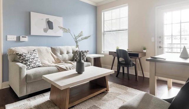 Landing | Beautiful 1BD, Gym