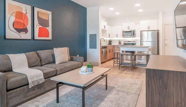 Landing | Beautiful 1BD, Pool, Gym