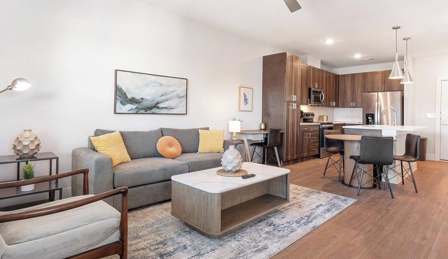 Landing | Beautiful 1BD, Pool, Gym